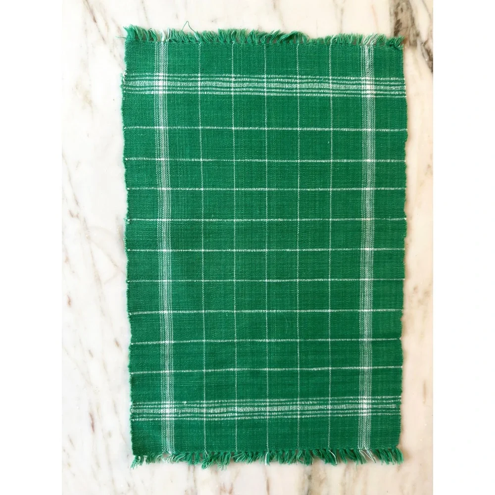 Set of 8 Vintage Green Plaid Fringed Woven Placemats 18x12